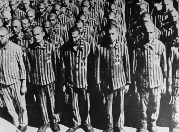 galeri_buchenwald_prisoners_83718-jpg_557718664_1440280429.jpg