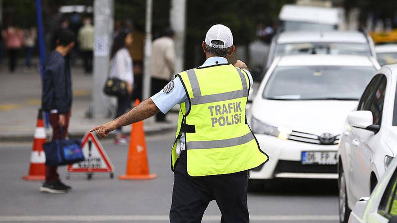 resmi-gazetede-yayimlandi-trafik-cezalarinda-indirimli-odeme-suresinde-degisiklik.jpg